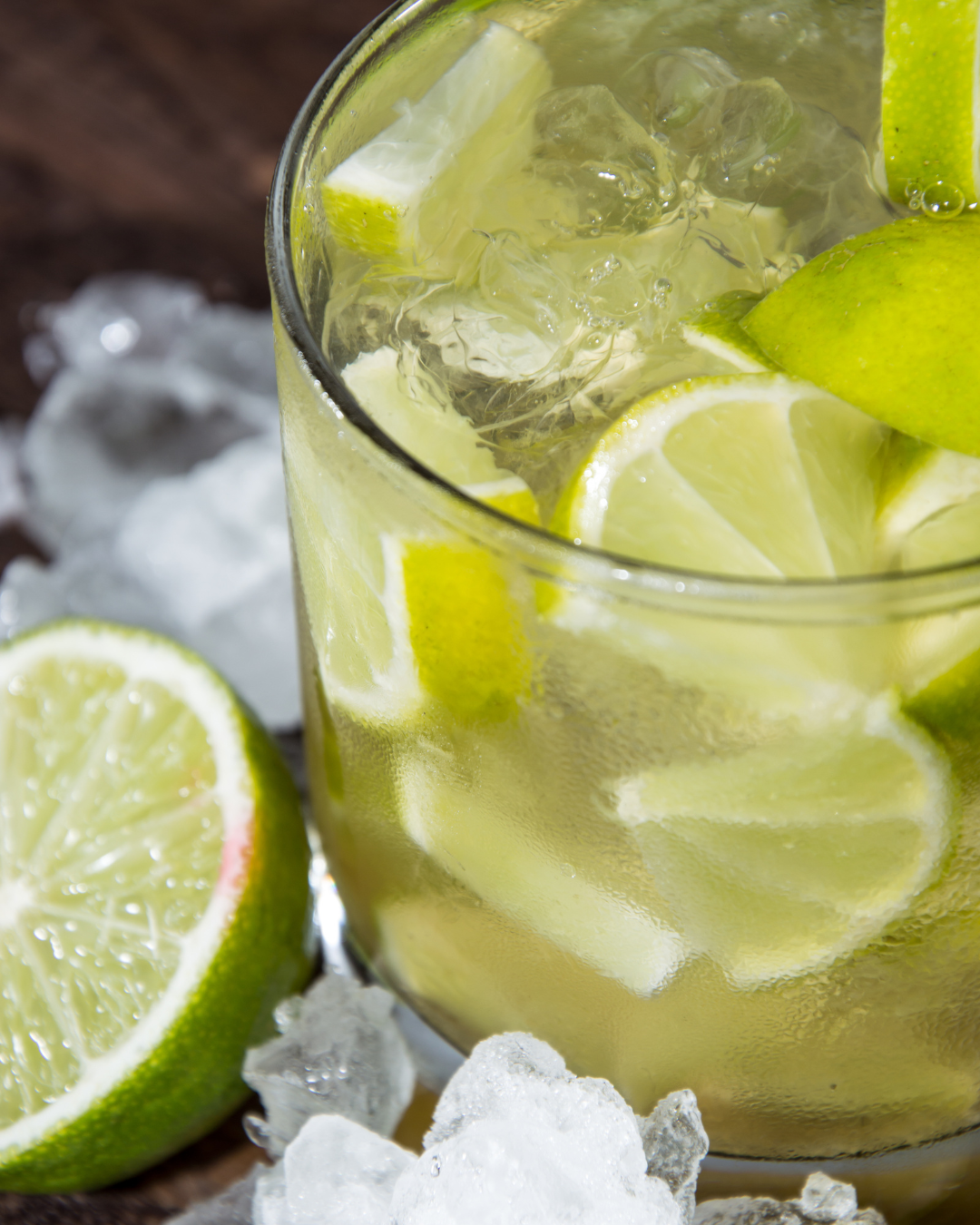 Qué cachaça usar para caipirinha: guía para elegirla bien