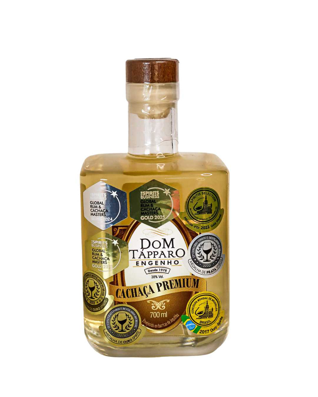 Cachaça Premium · Jequitibá 6 Años - Dom Tápparo