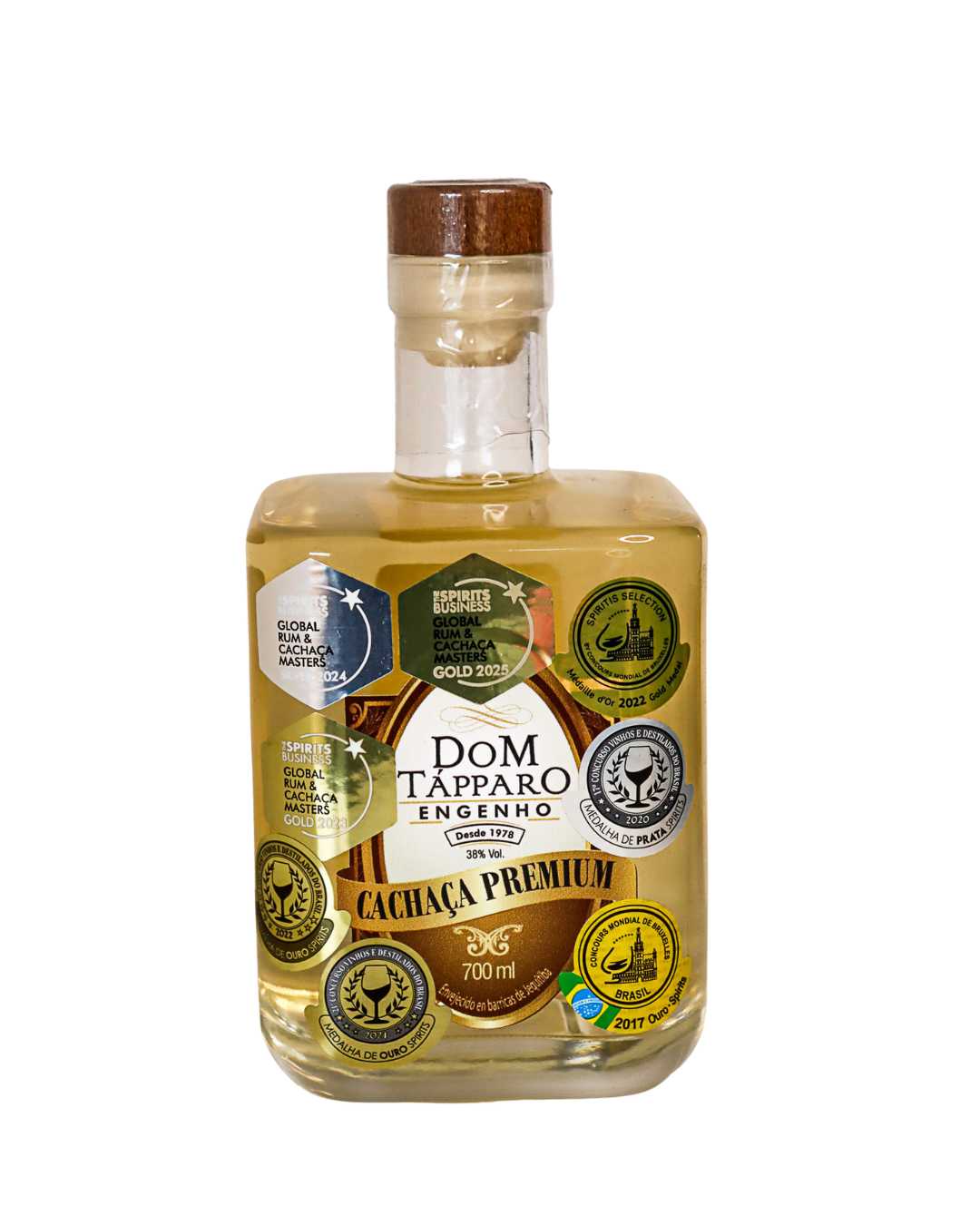 Cachaça Premium · Jequitibá 6 Años - Dom Tápparo