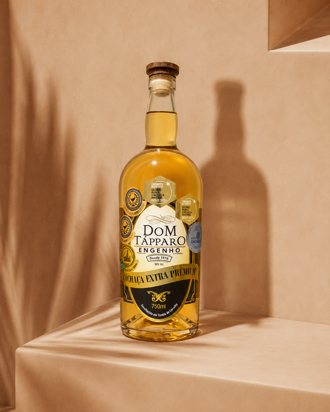 Cachaça Extra Premium · Roble Europeo 12 Años - Dom Tápparo